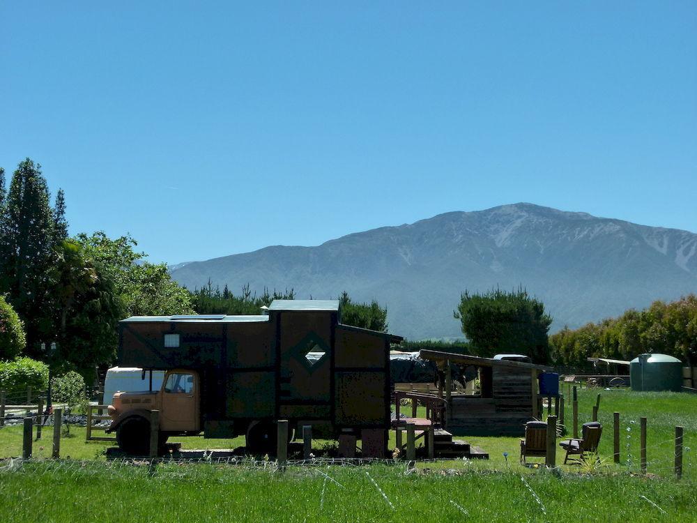 Wacky Stays - Unique Farm-Stay Glamping Rentals, Free Animal Feeding Tours Kaikoura Exterior foto